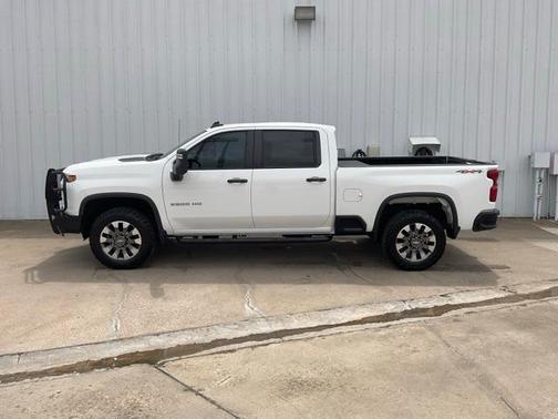 2022 Chevrolet Silverado 2500 Custom