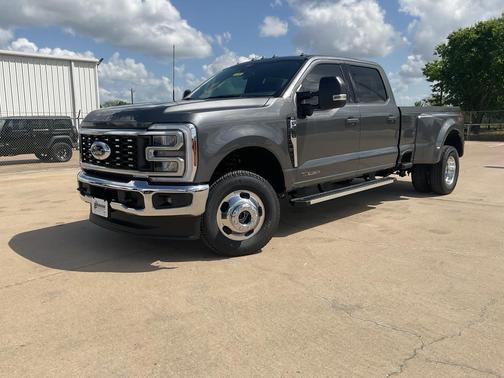 2026 Ford F-350 XLT