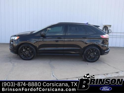 2022 Ford Edge SE