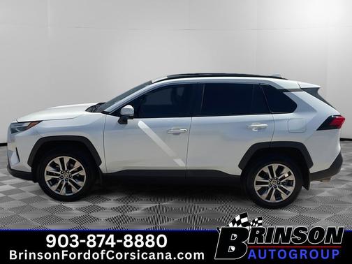 Wind Chill Pearl 2024 Toyota RAV4 XLE Premium