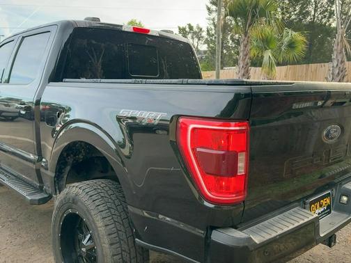 Black 2021 Ford F-150 XLT