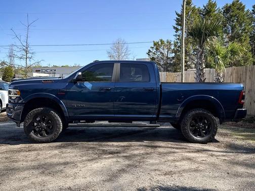 2022 RAM 3500 Laramie 4x4 Crew Cab 6'4'' Box