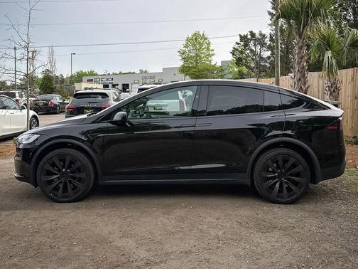 Black 2022 Tesla Model X AWD