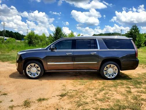 2017 Cadillac Escalade ESV Platinum