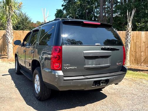 2011 GMC Yukon SLT