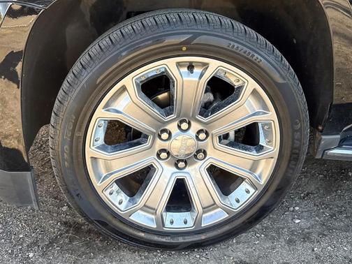 Black 2017 GMC Yukon Denali