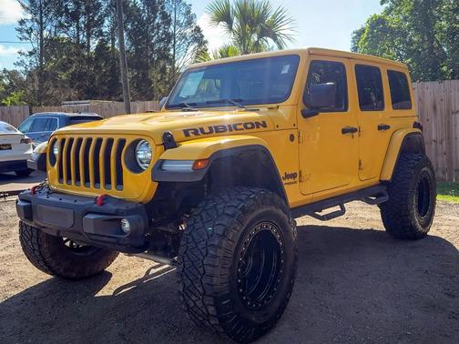 Yellow 2019 Jeep Wrangler Unlimited Rubicon