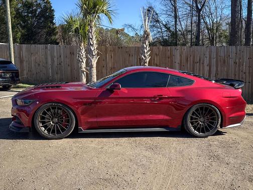2017 Ford Mustang GT Premium