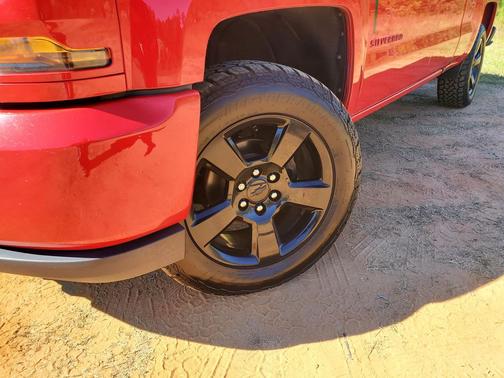 2018 Chevrolet Silverado 1500 Custom