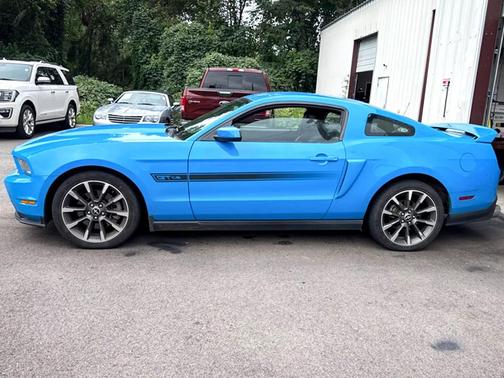 2011 Ford Mustang GT Premium