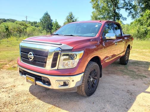 2018 Nissan Titan SL