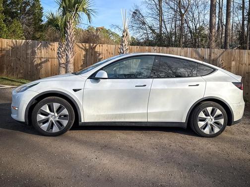 2021 Tesla Model Y Long Range AWD