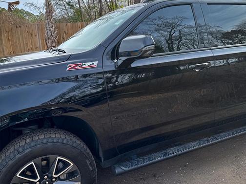 2022 Chevrolet Suburban 4WD 4dr Z71