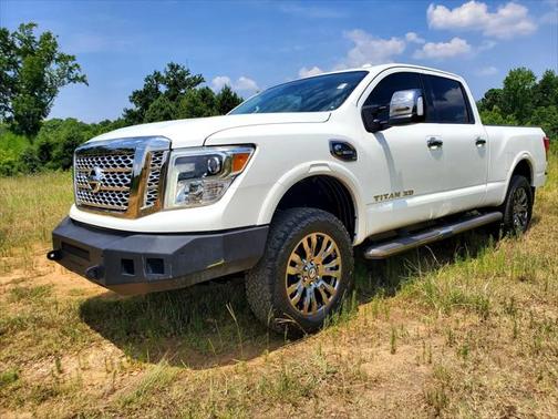 2017 Nissan Titan XD Platinum Reserve
