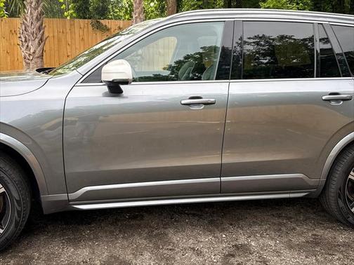 2017 Volvo XC90 T6 R-Design