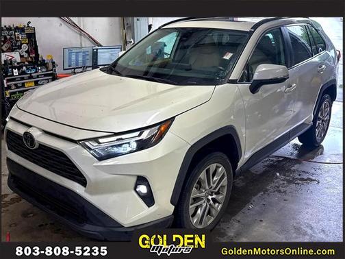 2022 Toyota RAV4 XLE Premium