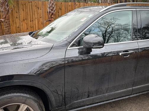 2016 Volvo XC90 T5 Momentum