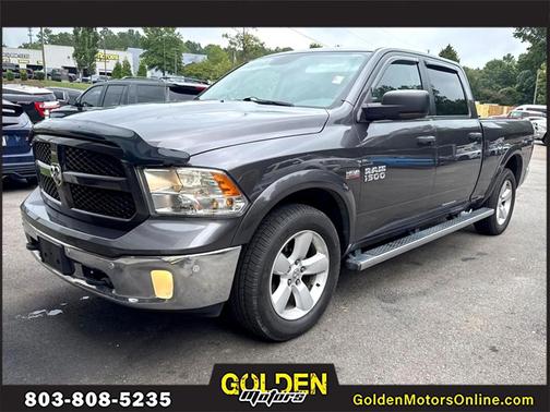 2015 RAM 1500 4WD Crew Cab