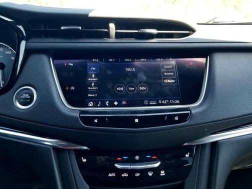 Photo 5 of 23 of 2020 Cadillac XT5 Premium Luxury