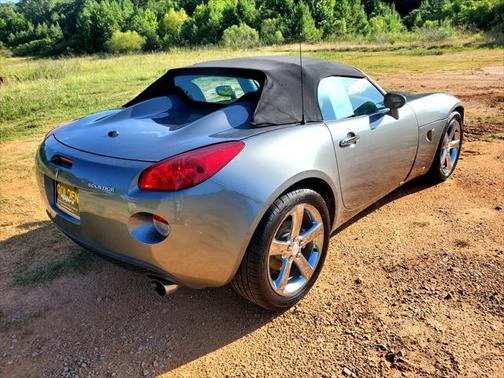 2006 Pontiac Solstice 2dr Convertible