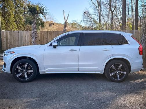 2016 Volvo XC90 T6 R-Design