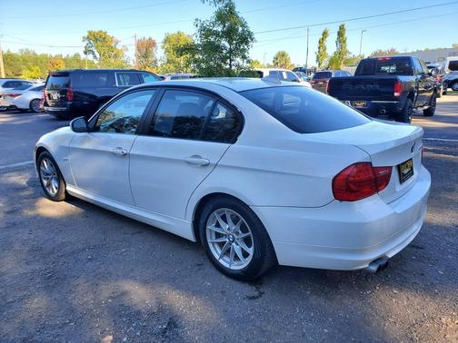 2010 BMW 328 i