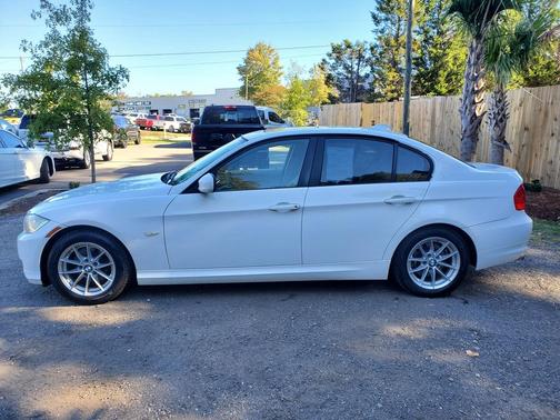 2010 BMW 328 i