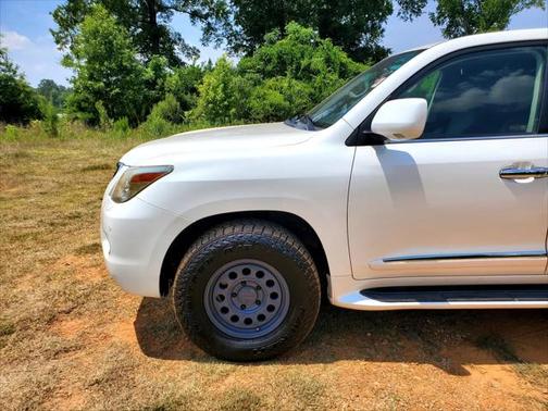2011 Lexus LX 570 Base
