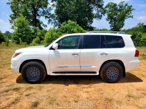 2011 Lexus LX 570 Base