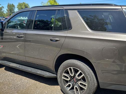 2021 GMC Yukon 4WD 4dr AT4