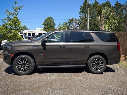 2021 GMC Yukon 4WD 4dr AT4