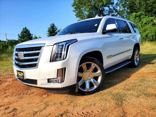 2017 Cadillac Escalade Luxury