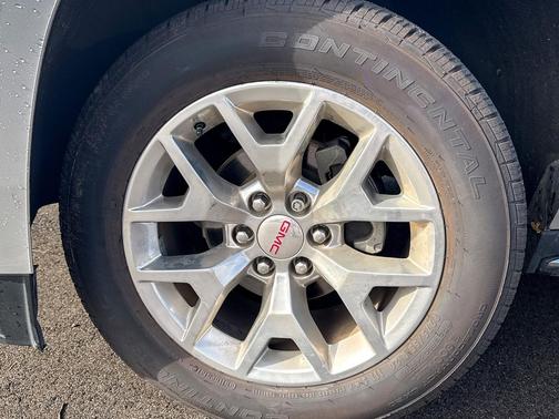 2017 GMC Yukon XL SLT