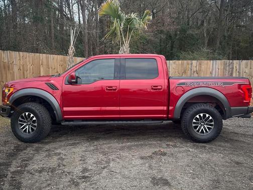 2020 Ford F-150 Raptor 4WD SuperCrew Box