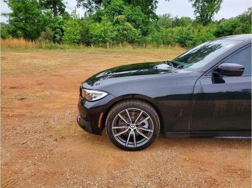 Black 2019 BMW 330 i