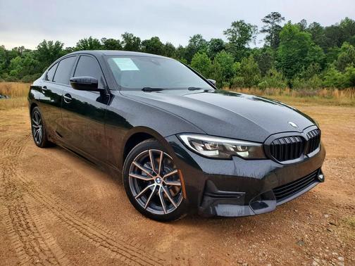 Black 2019 BMW 330 i