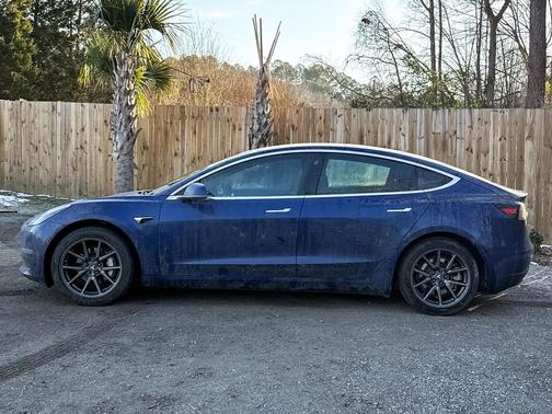 2020 Tesla Model 3 Long Range