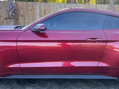 2015 Ford Mustang V6