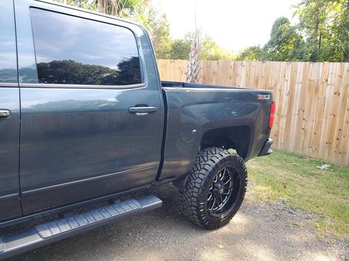 2017 Chevrolet Silverado 1500 2LT