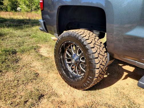 2017 Chevrolet Silverado 1500 2LT