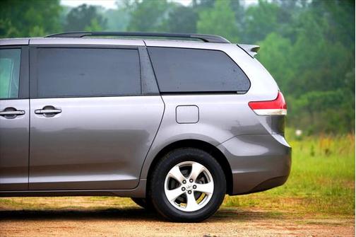 2014 Toyota Sienna LE