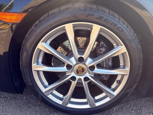 2017 Porsche 718 Boxster Roadster