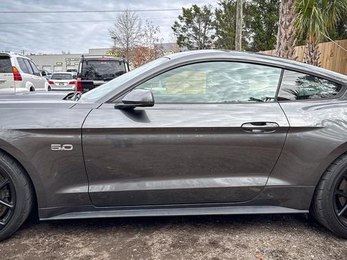 2017 Ford Mustang GT Premium