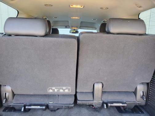 Red 2013 GMC Yukon SLT