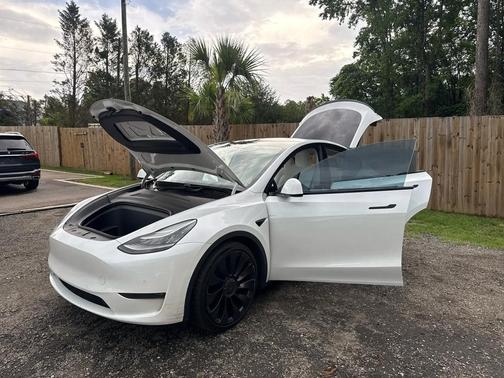 White 2020 Tesla Model Y Long Range AWD