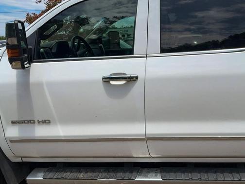 White 2016 GMC Sierra 2500 SLT