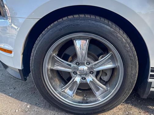 2012 Ford Mustang GT Premium