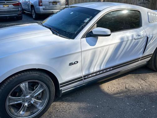 2012 Ford Mustang GT Premium