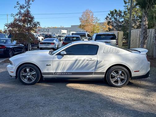 2012 Ford Mustang GT Premium