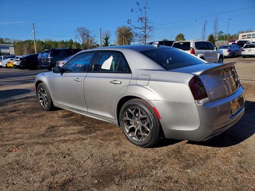 2017 Chrysler 300 S